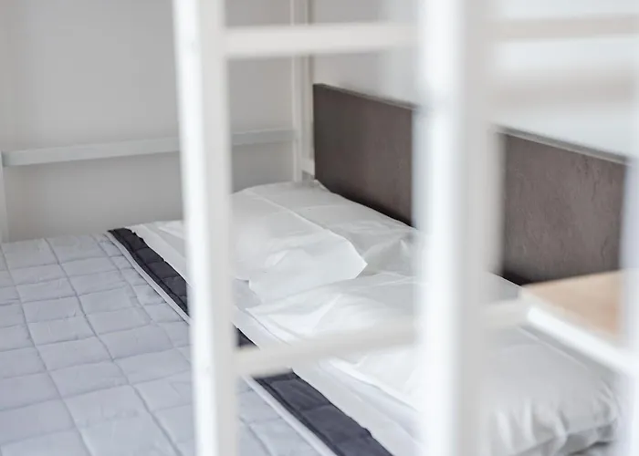 Smart House - Free Wifi & Air Conditioning 아파트 메디시나