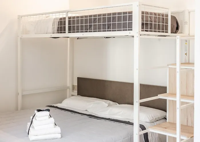 Smart House - Free Wifi & Air Conditioning 아파트 메디시나